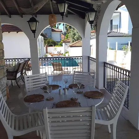 3-bed Sleeps 5 Annie's Hse Ortaca 펜션 달리안