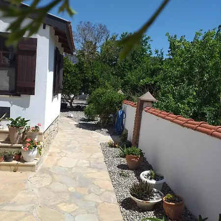 3-bed Sleeps 5 Annie's Hse Ortaca * 달리안