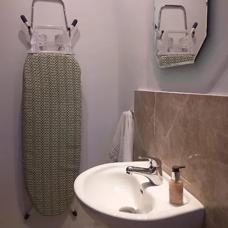 3-bed Sleeps 5 Annie's Hse Ortaca Hébergement de vacances