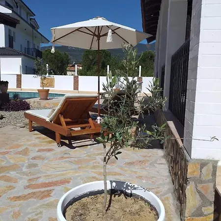3-bed Sleeps 5 Annie's Hse Ortaca Holiday home *